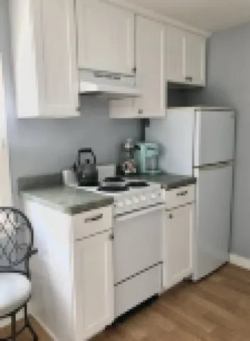 Cozy Door County home with detached yoga room- short walk from Potawatomi Park