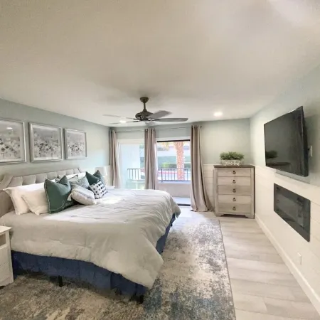 REMODELED 3 BEDROOM 2.5 BA. HOME ACROSS FROM PRIVATE BEACH OR WALK TO DOG BEACH!