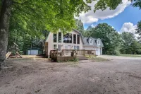 Great for Families - Huge Game Room