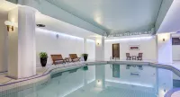 Saint John Harbourfront Hotel - Pools