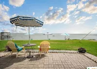 We Dig It at Magnolia Beach Texas - 4-Star