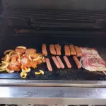 Peace of mind on a big mansion, close to all local stores.