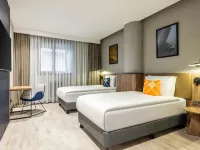 Four Points Flex by Sheraton Ankara Cukurambar Hotels near ASTI