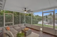 Walk to Wilton Dr | Waterfront