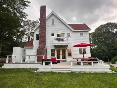 Elisa's Cottage - Your Family Vacation Destination