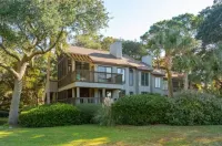 Centrally Located 2BR/2Bath Villa in Kiawah Island, SC --5 min from the Beach!