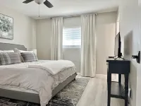 Comfy & Cozy *Pet Friendly* Downtown Gilbert Home