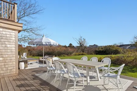 West of Town, a quiet corner of luxury