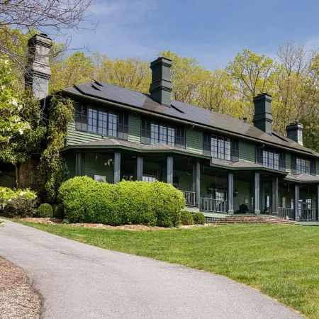 Wintersun.. A World Class Private Estate Atop A Mountain 15 min from Asheville