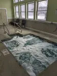 Chalet-styled condo in the heart of the White Mountains; pool / hottub / golfing