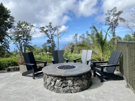 Stargazer’s Kona Villa. Pool, Hot Tub, Near Beach