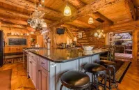 Kresge Luxurious Grand Cabin At Stratton and Bromley Mountains, up to 6 guests.