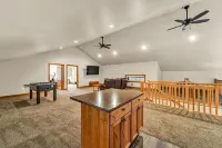 Cozy Chinook Cabin