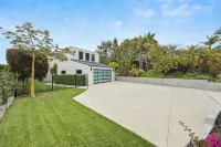 Private Del Mar Casita Guest House - Ocean Views, Blocks from Downtown & Beach
