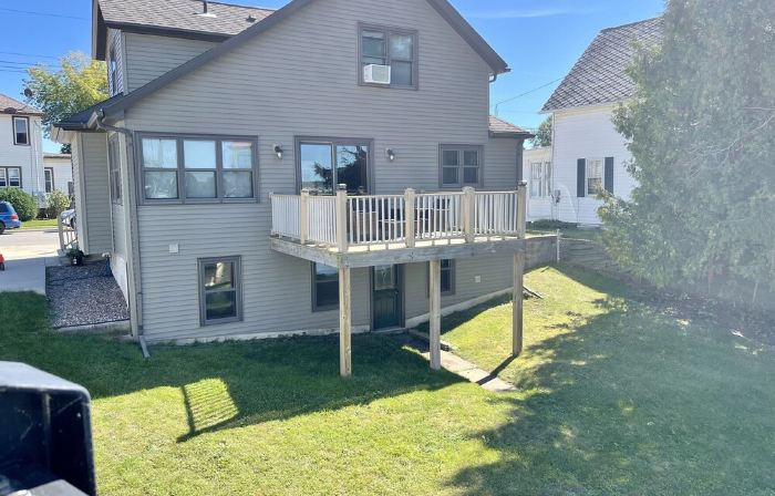 East River Retreat, WATERFRONT🛶+ Fire Pit🔥Pet friendly 🐾