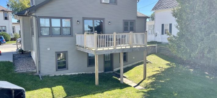 East River Retreat, WATERFRONT🛶+ Fire Pit🔥Pet friendly 🐾 Hotels in Manitowoc County