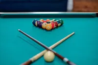 Hot Tub + Game Room Retreat – Sleeps 10 – Price Drop!