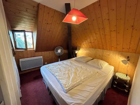 Thonon apartment very close to the center of Spa with private parking