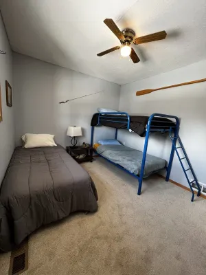 Sportsman's Country Lodge: The Duck House Hotels in Day County