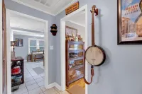 Pet Friendly on the South Holston River!