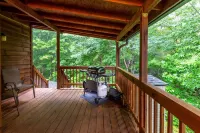 Perfectly Located Mountain Cabin with Breathtaking, Long Range Views!