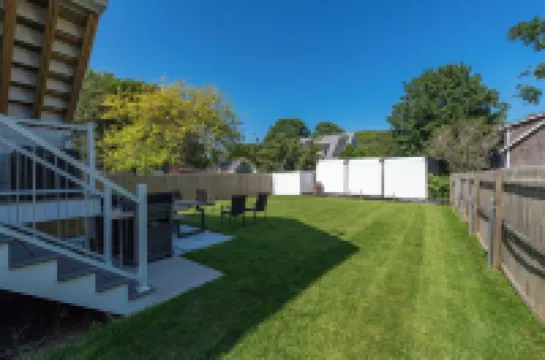 Water Views from nearly Every Room! 3BR 3BA Luxury in Portsmouth RI Hotels in Portsmouth