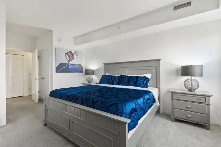 Spirit of Evanston Отели в г. Эванстон