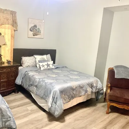 Luxury Oceanfront Ground Floor Condo Huge Balcony Steps to the Beach!