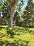 3-bedroom vacation home just 12 minutes from Empower Field at Mile High Hotels near American Music School LLC