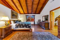 Breathtaking Views, Stargazing from Hot-tub!