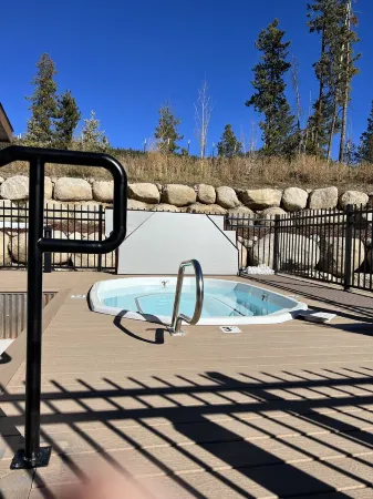 Luxury Penthouse Condo by Lake at Keystone Resort. Ski, Hike, Bike & Much More.