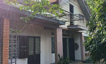 House Garden in town by Tâm Miên Man Homestay