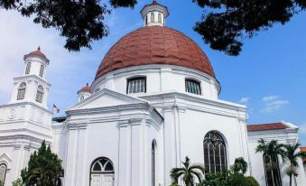 Horison Kota Lama Semarang