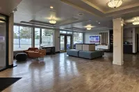Edgewater Inn and Suites, Ascend Hotel Collection - parking