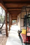Spacious Studio Retreat in Santa Fe/5 Miles to Plaza SWAN 공원 주변 호텔