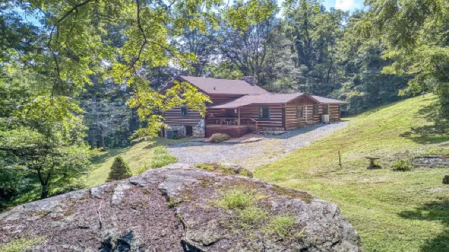 Wooded Seclusion on 3 Acres - Big Rock Cabin