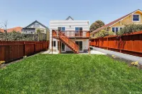 Luxury living minutes from the heart of SF! One block away from Bart station.