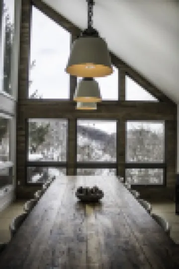 Luxurious Ski in-Ski Out Mnt. Creek/Hot Tub/Tennis & Pickleball/Heated Pool/Golf