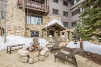 Luxury Ski-in/Ski-out Arrowleaf at Empire Pass Sleep 6