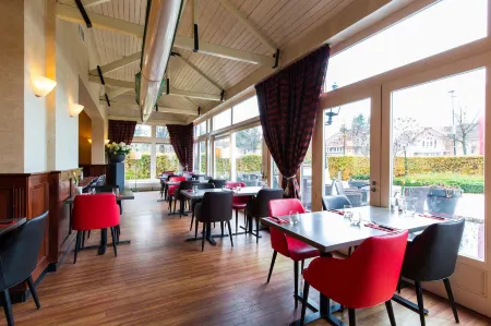 Bastion Hotel Apeldoorn Het Loo Отели в г. Апельдорн