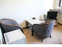Business Hotel Riviera โรงแรมในสึรุงะ