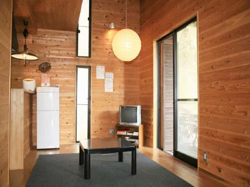 Kashibesso Furuyu Woody House D