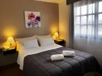 Hostal Malvinas Hotels near Av San Martin
