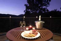 Seclude Rainforest Retreat Hotels in Palm Grove