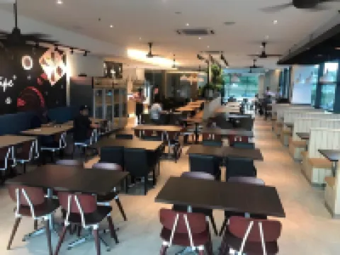 C公寓 納閩酒店