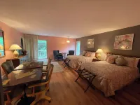 Come to Relax at HUGE 6 Bd/6 BA - Sleeps 18 people at Margaritaville Lake Resort Margaritaville Lake Resort Lake of the Ozarks 주변 호텔