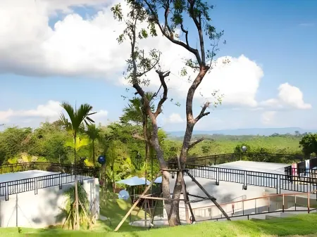 Hor Nok Hook Ta to Resort Отели рядом с достопримечательностью «Wat Khao Phaeng Ma»