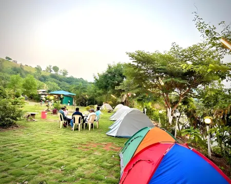 Flavours Camping and Cottages Pawana Lake Отели в г. Кадад