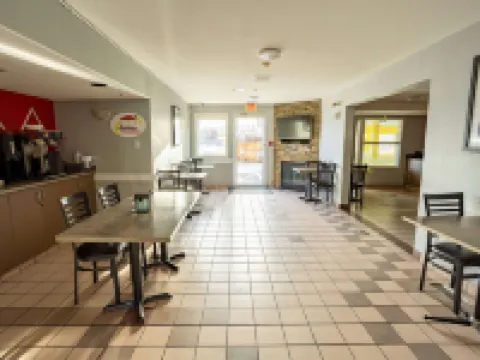 Ramada by Wyndham Cranbrook Hotels in Cranbrook