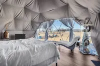 The Birdie Dome • 2 Min to WinStar • 20-Ft Window • Workspace Hotel di 